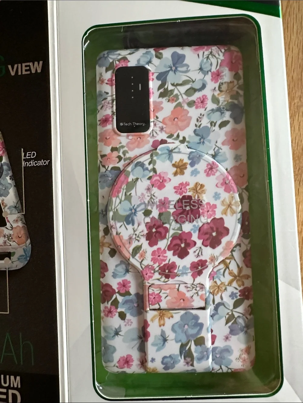 Theory PowerMag View Floral Wireless Power Bank - White with Pink & Blue Flowers
